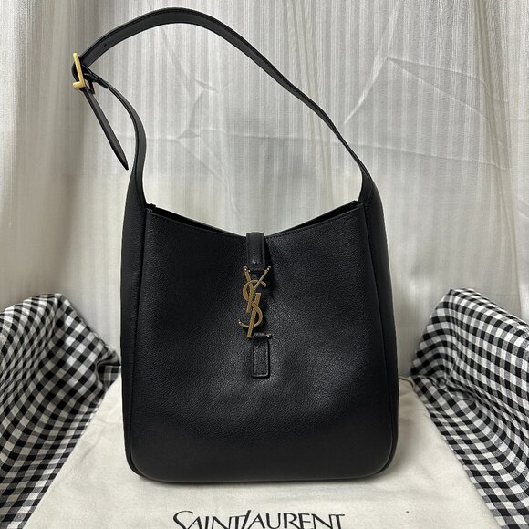 Yves Saint Laurent Handbags - 🖤 ​​YSL LE 5 À 7 Hobo Shoulder Bag 🖤